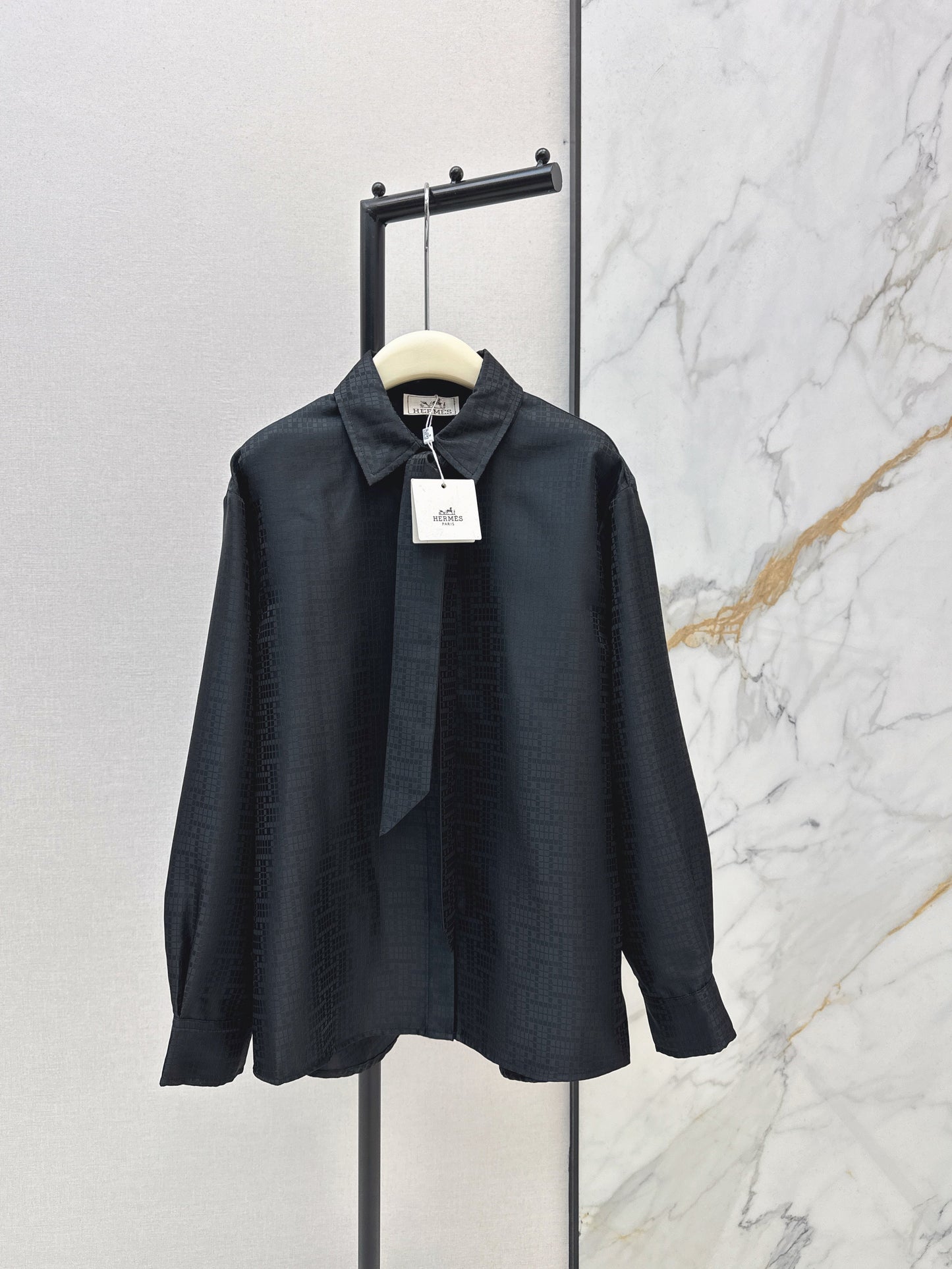 Herm NEW jacquard streamer shirts