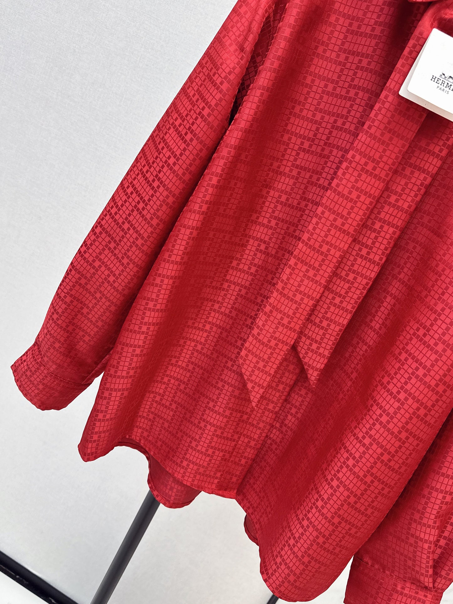 Herm NEW jacquard streamer shirts