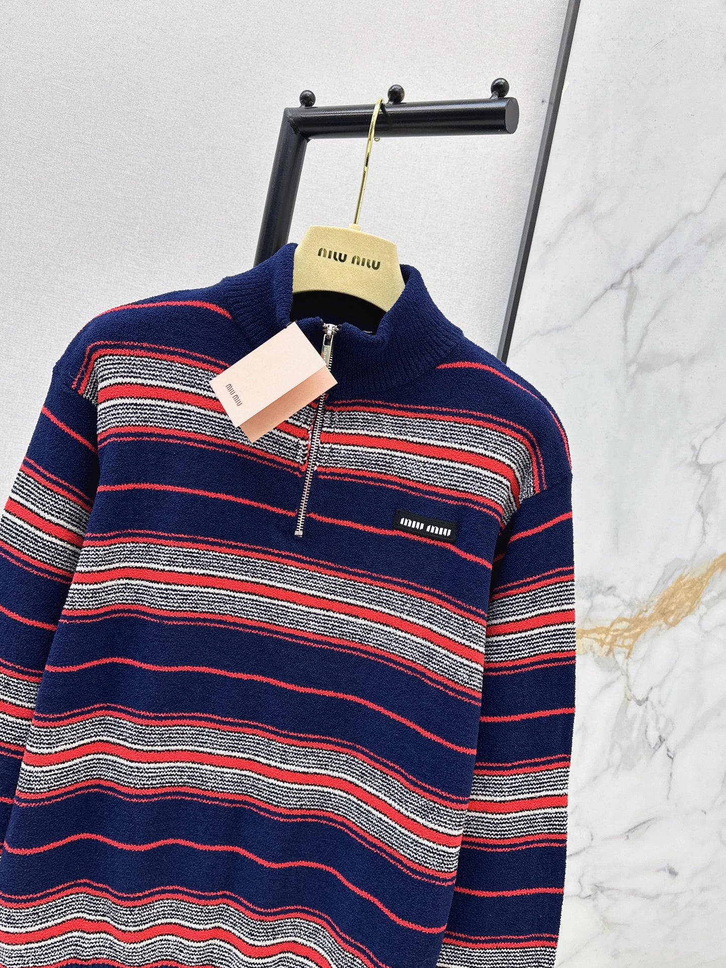 Miu NEW stripe knitted sweater