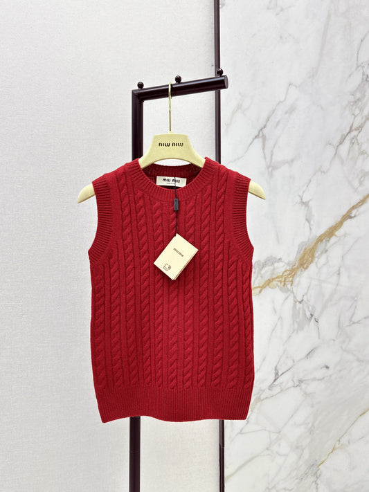 Miu NEW sleeveless knitted vest