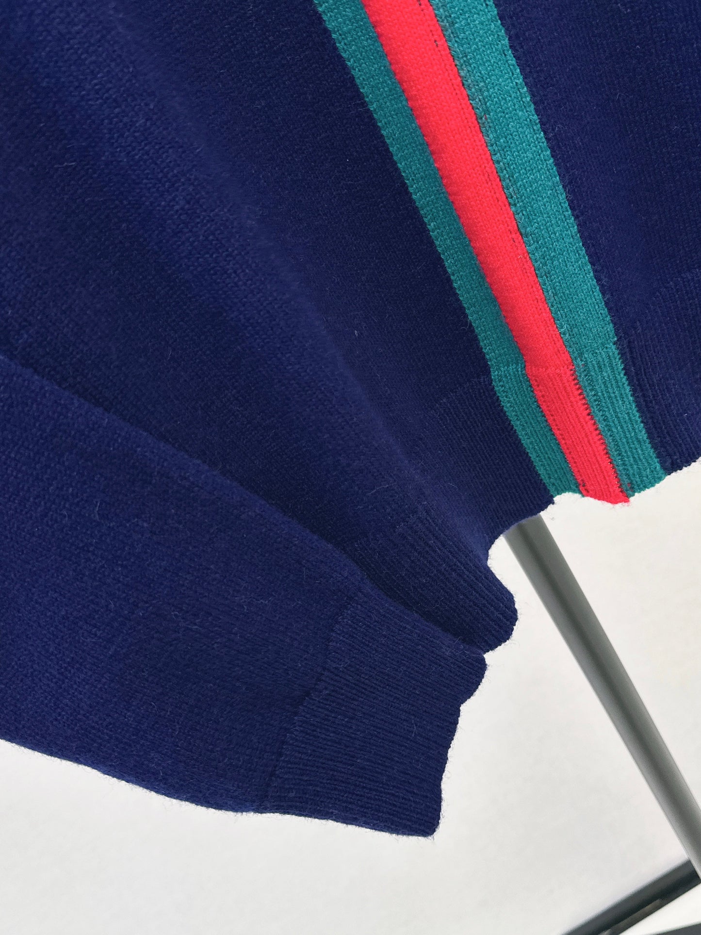 Guc NEW cashmere pullover sweater