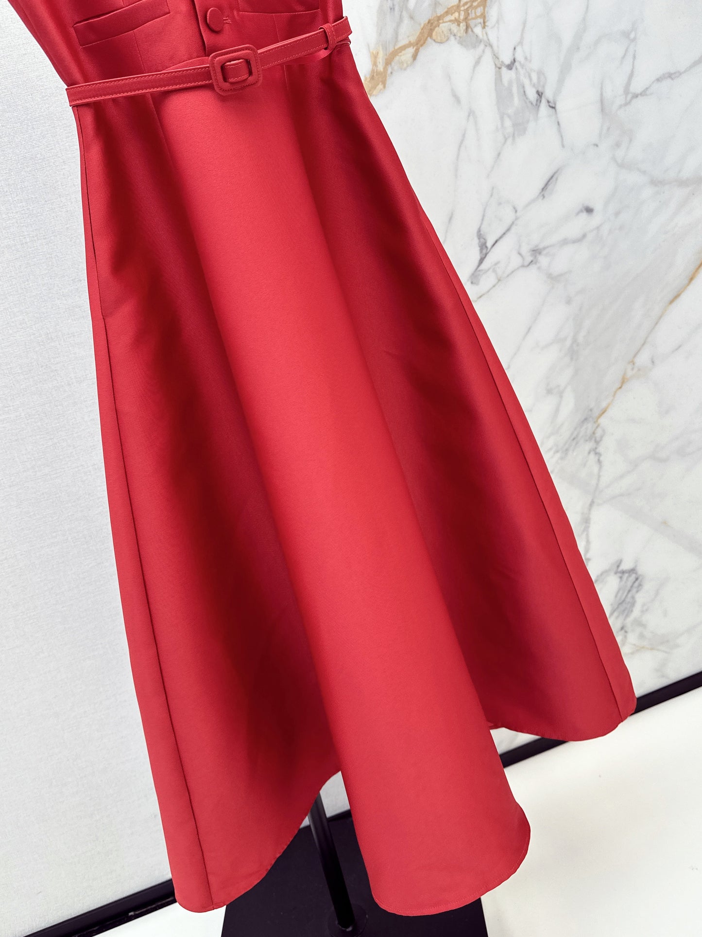 CD NEW sleeveless back-bow cocktail dress