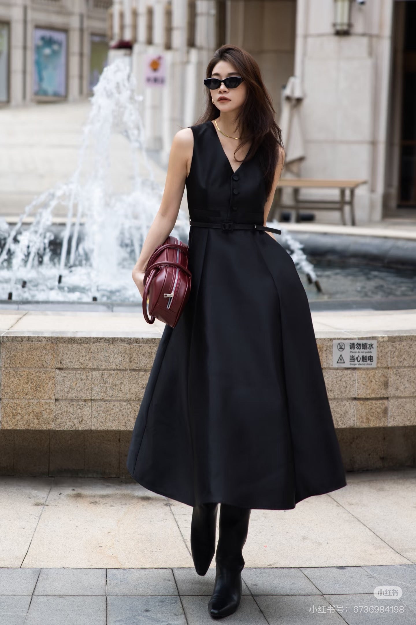 CD NEW sleeveless back-bow cocktail dress