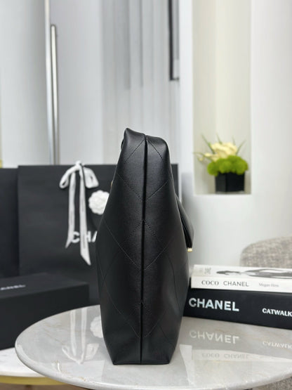 Chan NEW 25K hobo bag