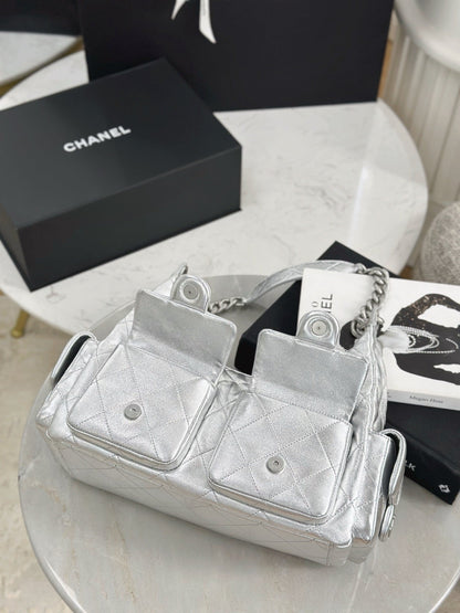 Chan NEW 25C hobo bag