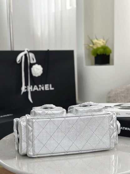 Chan NEW 25C hobo bag