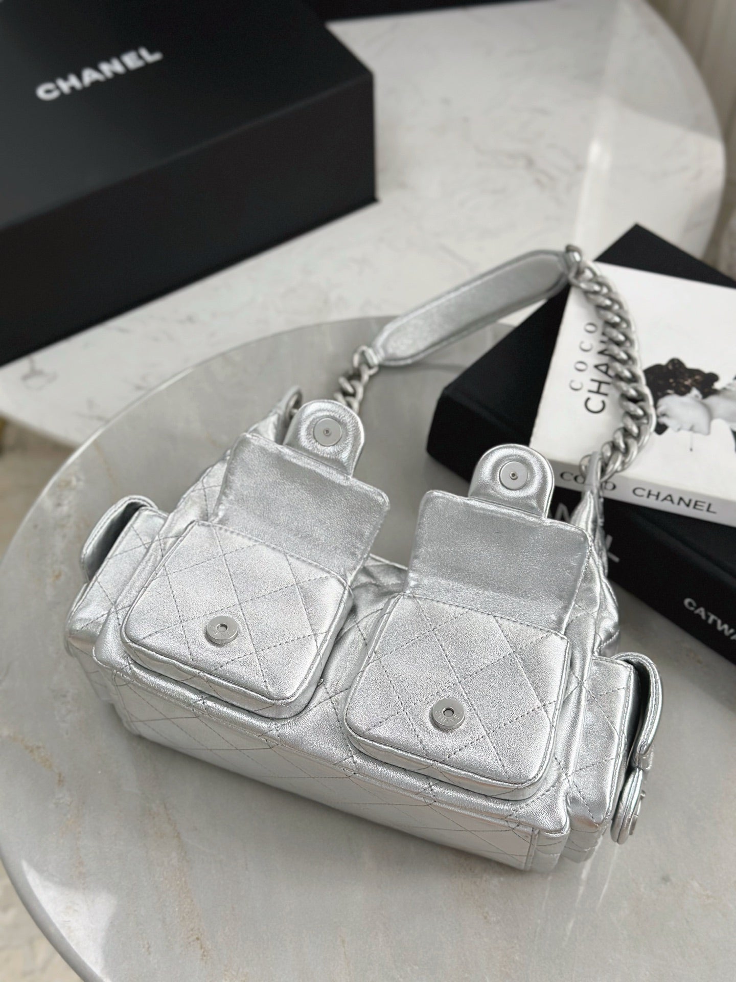 Chan NEW 25C hobo bag