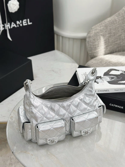 Chan NEW 25C hobo bag