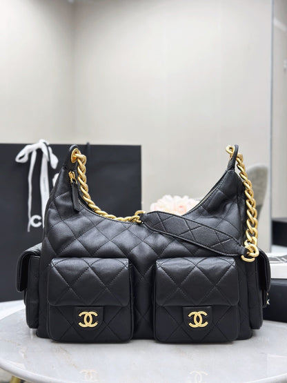 Chan NEW 25C hobo bag