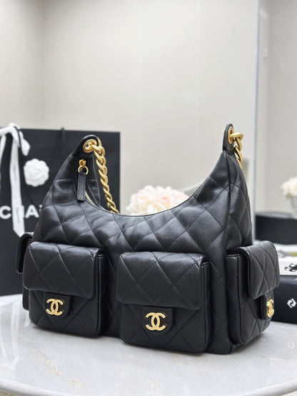 Chan NEW 25C hobo bag