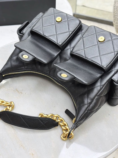 Chan NEW 25C hobo bag