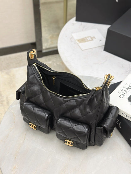 Chan NEW 25C hobo bag