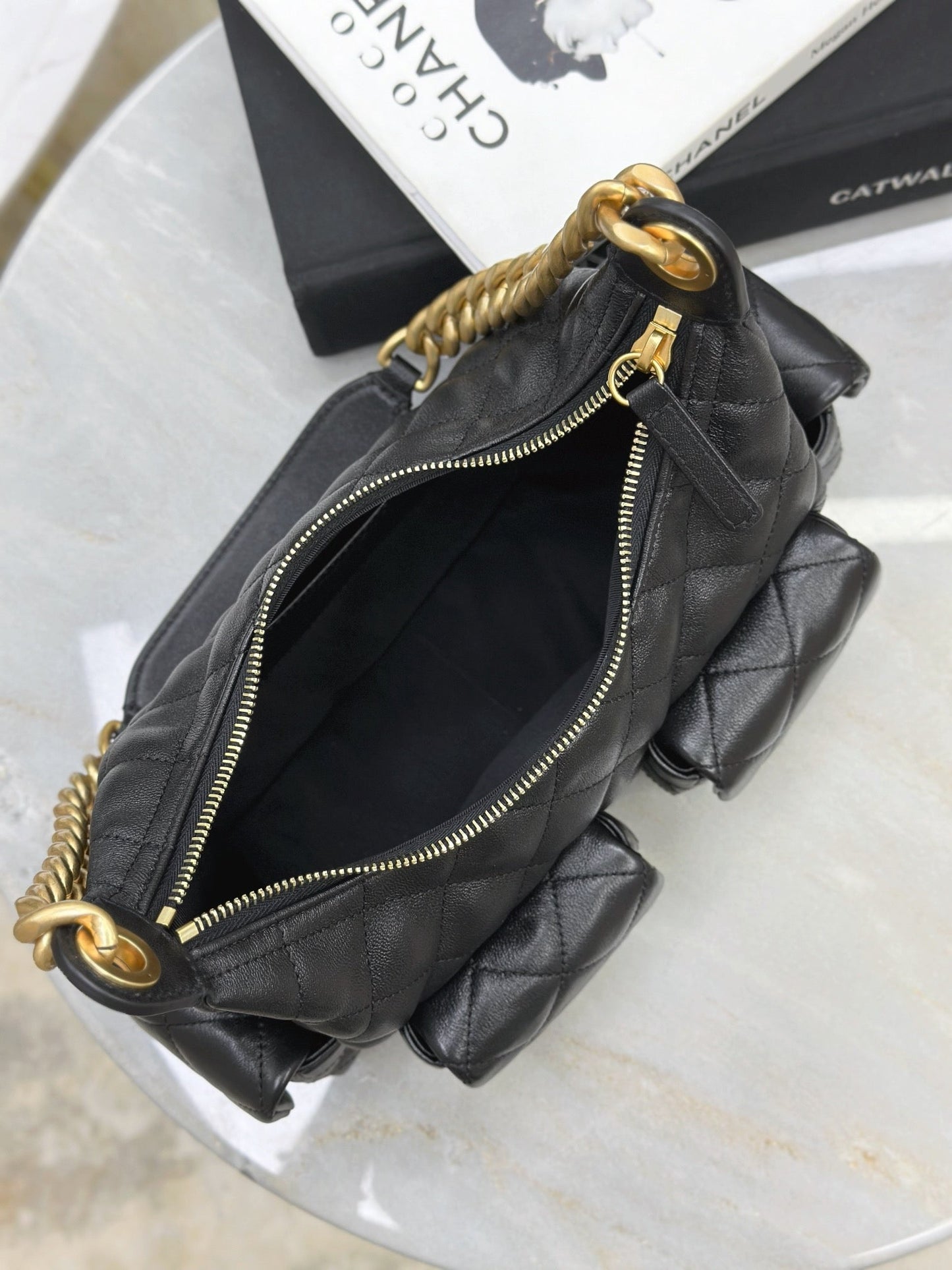 Chan NEW 25C hobo bag
