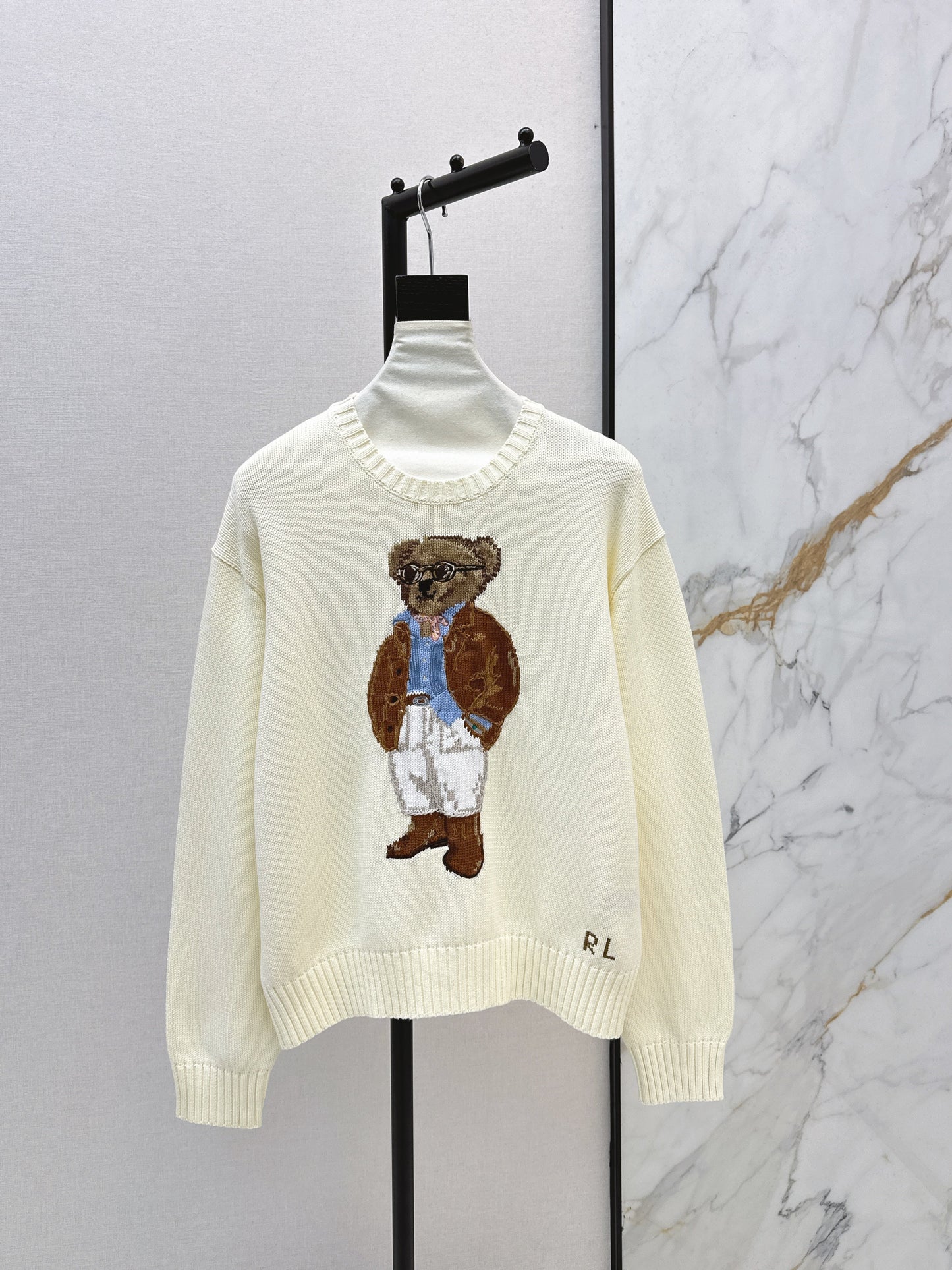 Ral NEW embroidered sweater