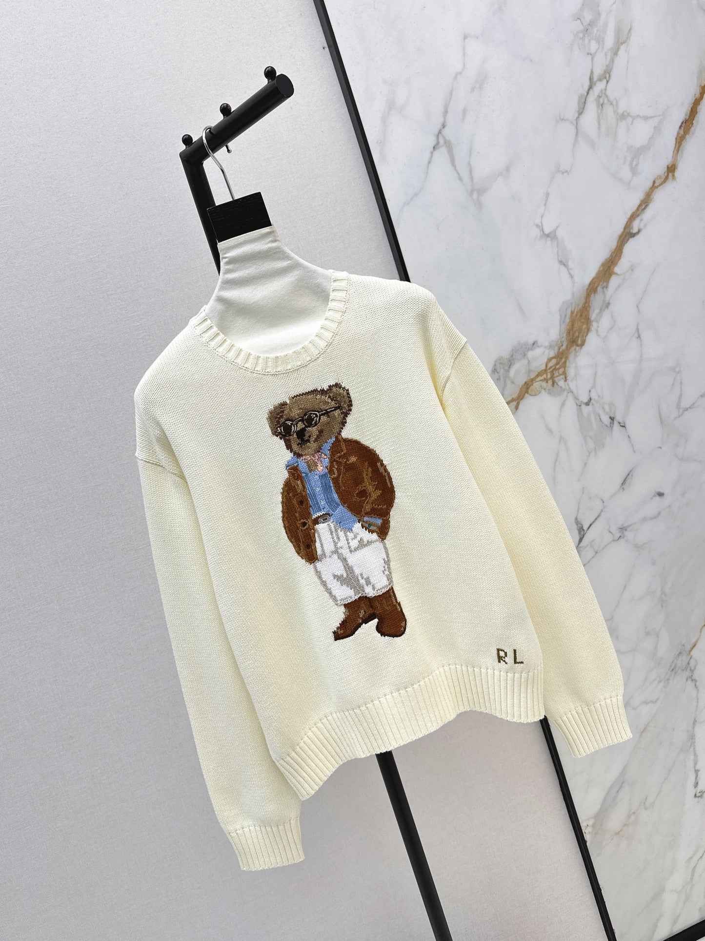 Ral NEW embroidered sweater