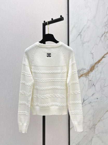 Chan NEW cable knit sweater