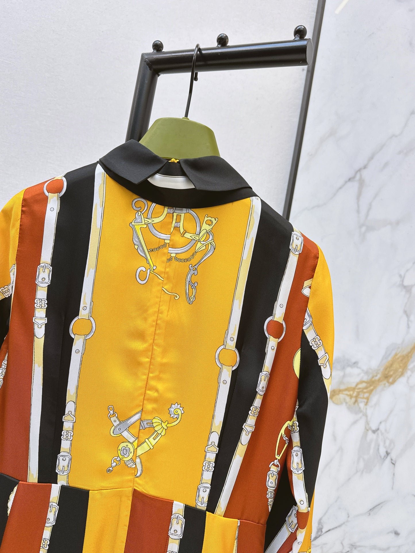 Guc NEW 3D printed silk dress