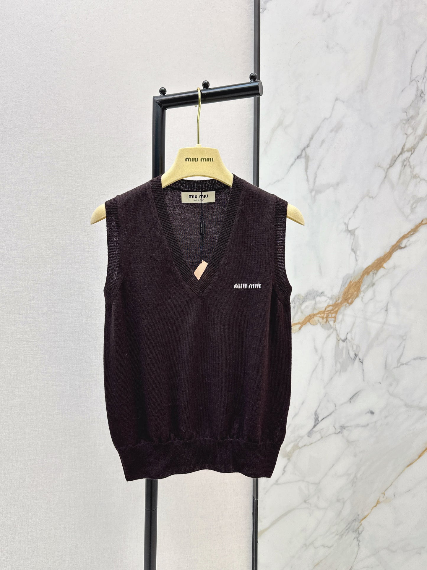 Miu NEW letter logo vest