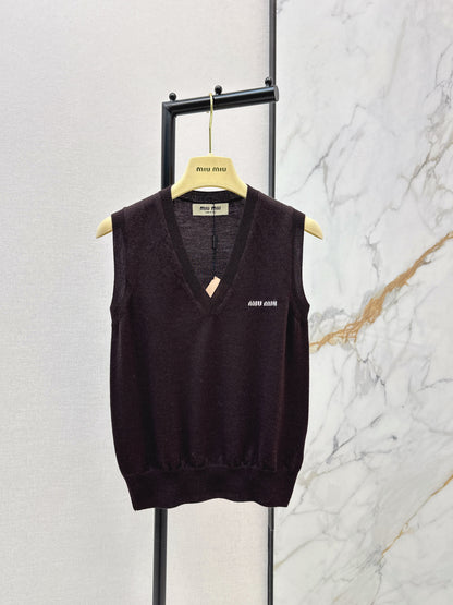 Miu NEW letter logo vest