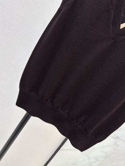 Miu NEW letter logo vest