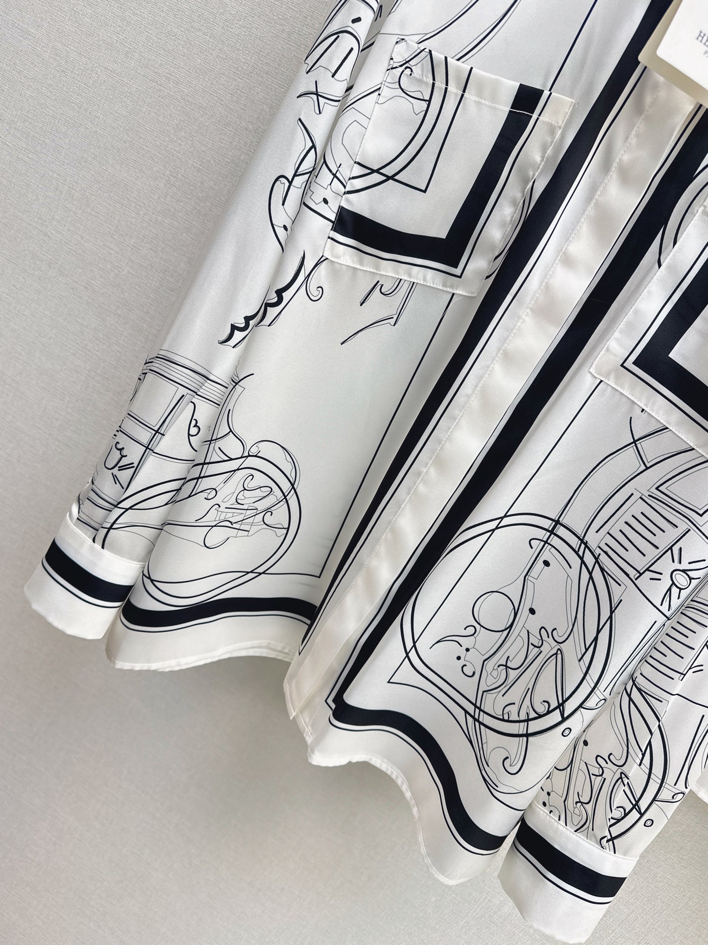 Herm NEW print silk shirts