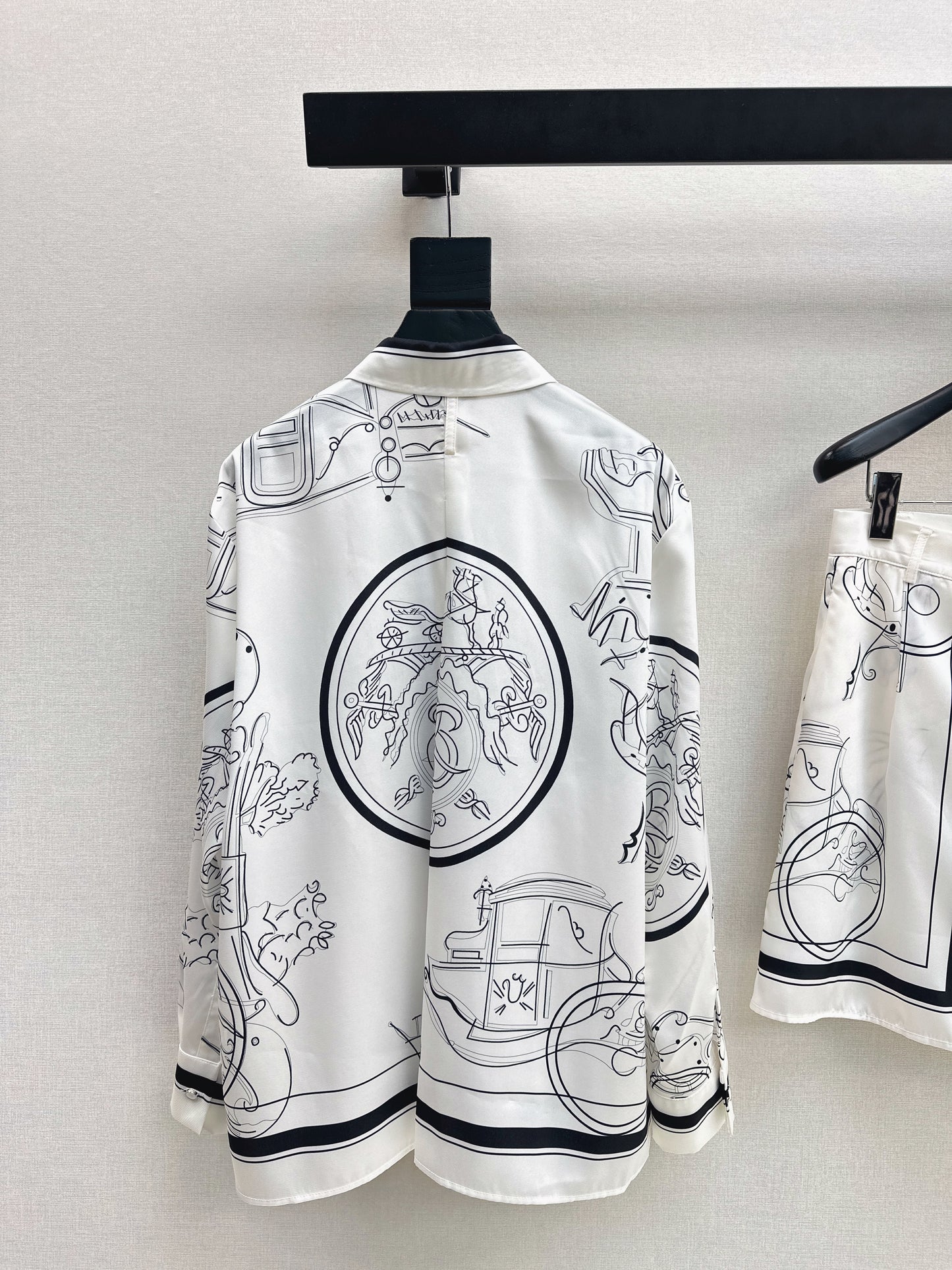 Herm NEW print silk shirts