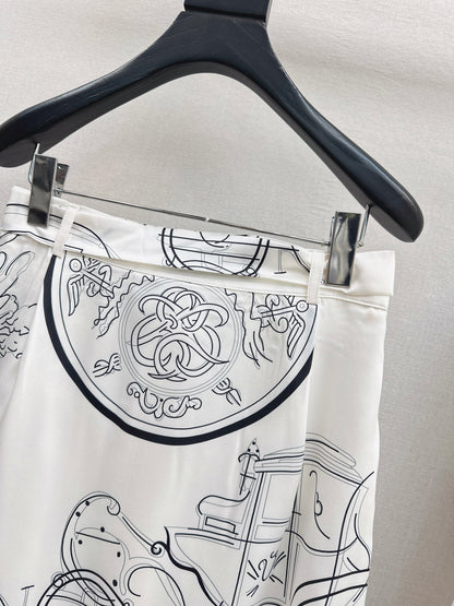 Herm NEW print silk skirts