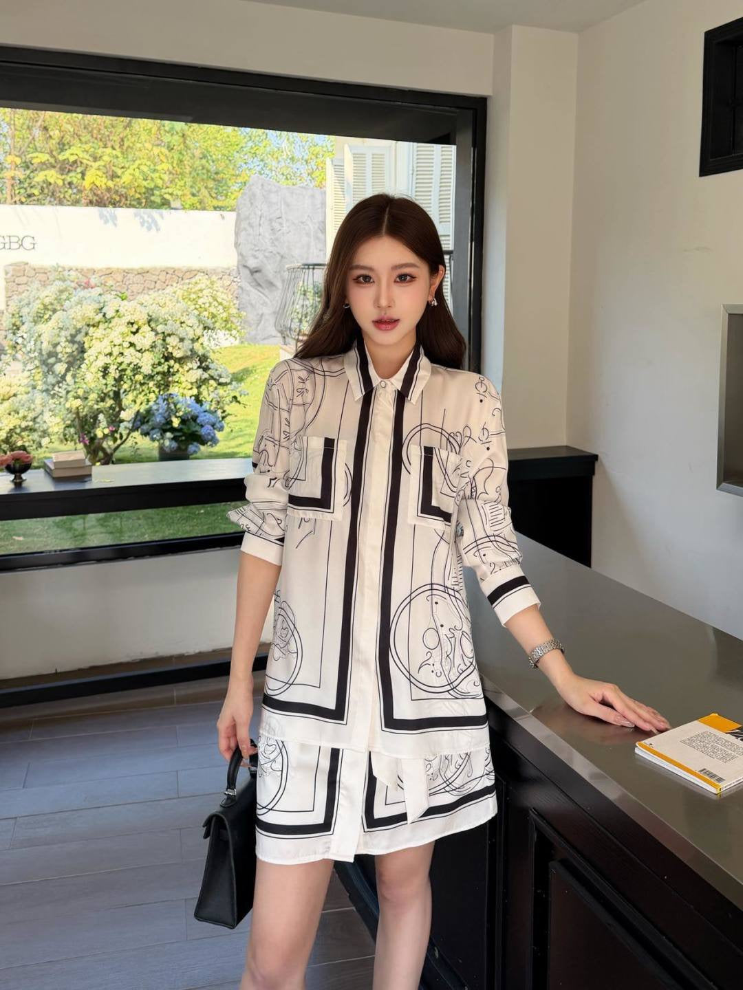 Herm NEW print silk skirts