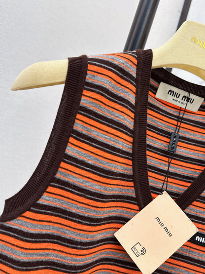 Miu NEW stripe sleeveless knitted vest