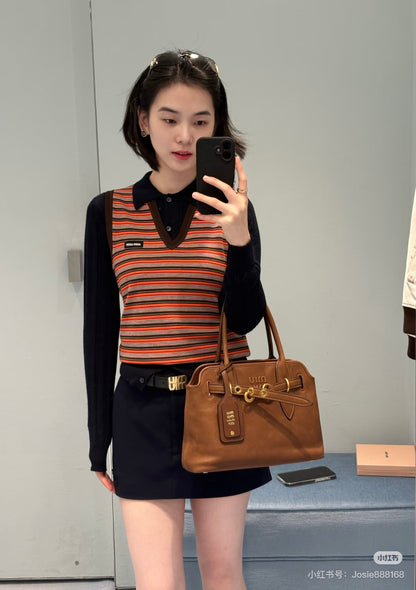 Miu NEW stripe sleeveless knitted vest