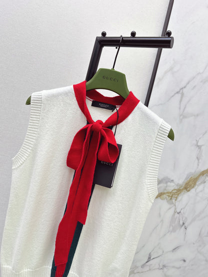 Guc NEW sleeveless knit sweater