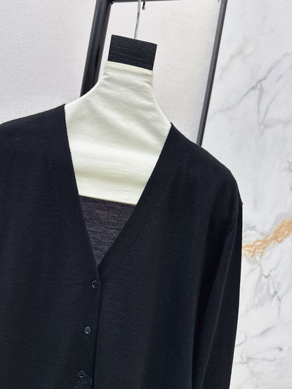 Es NEW slace contract cardigan