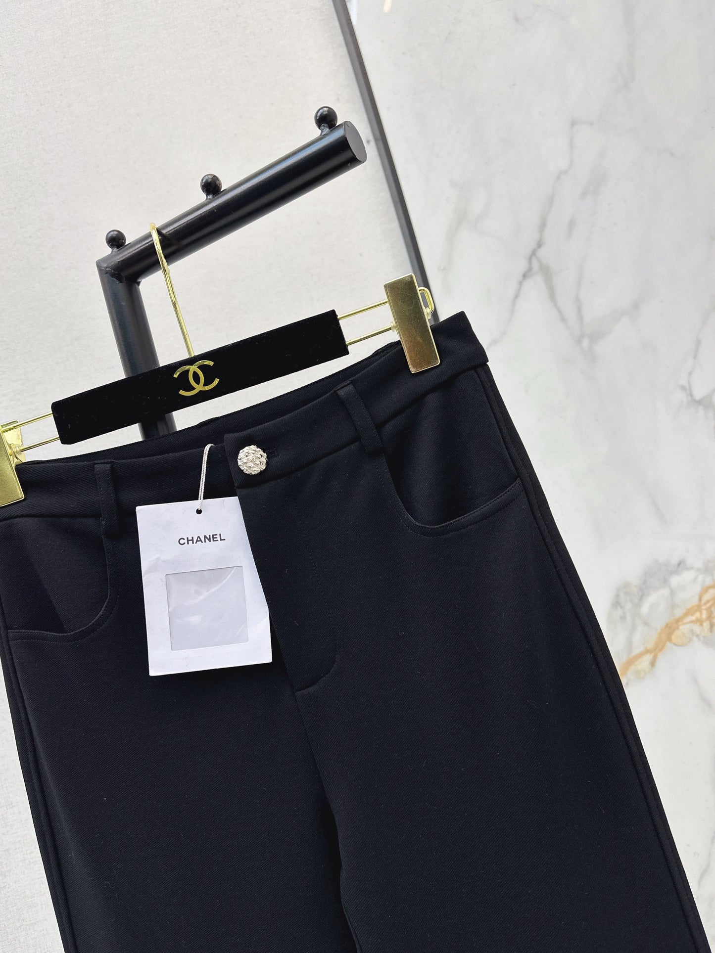 Chan NEW flared pants