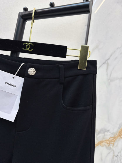 Chan NEW flared pants