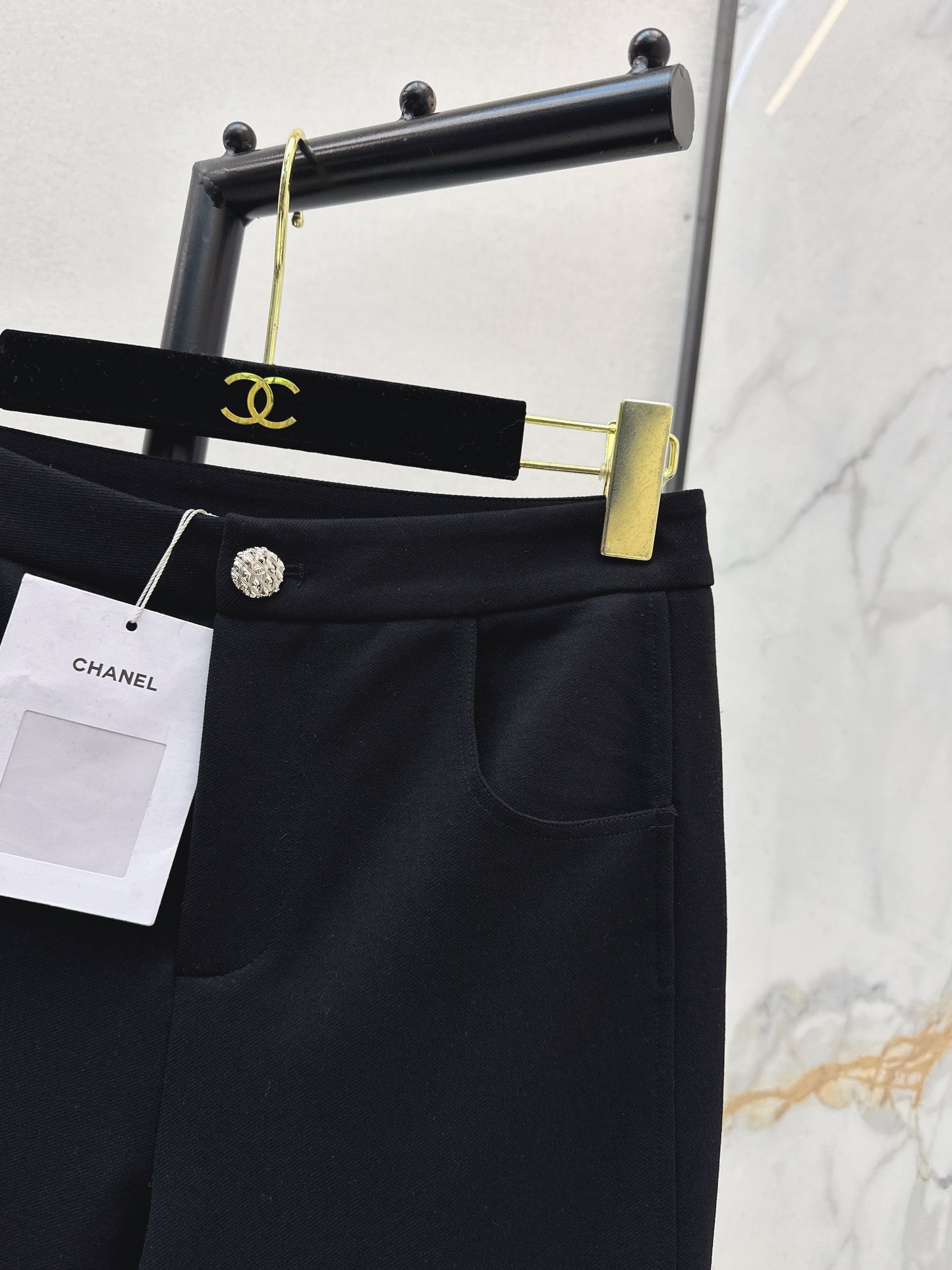 Chan NEW flared pants