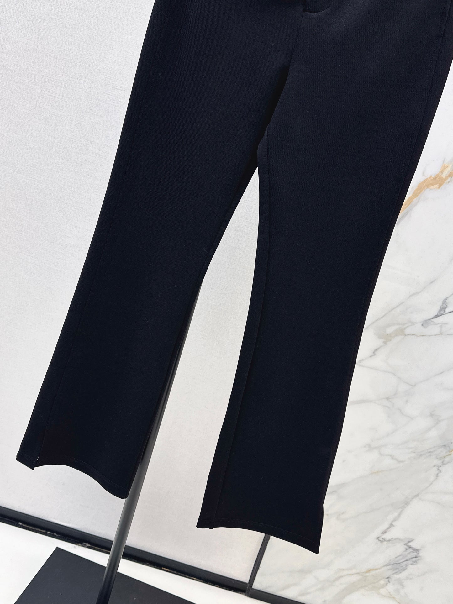 Chan NEW flared pants