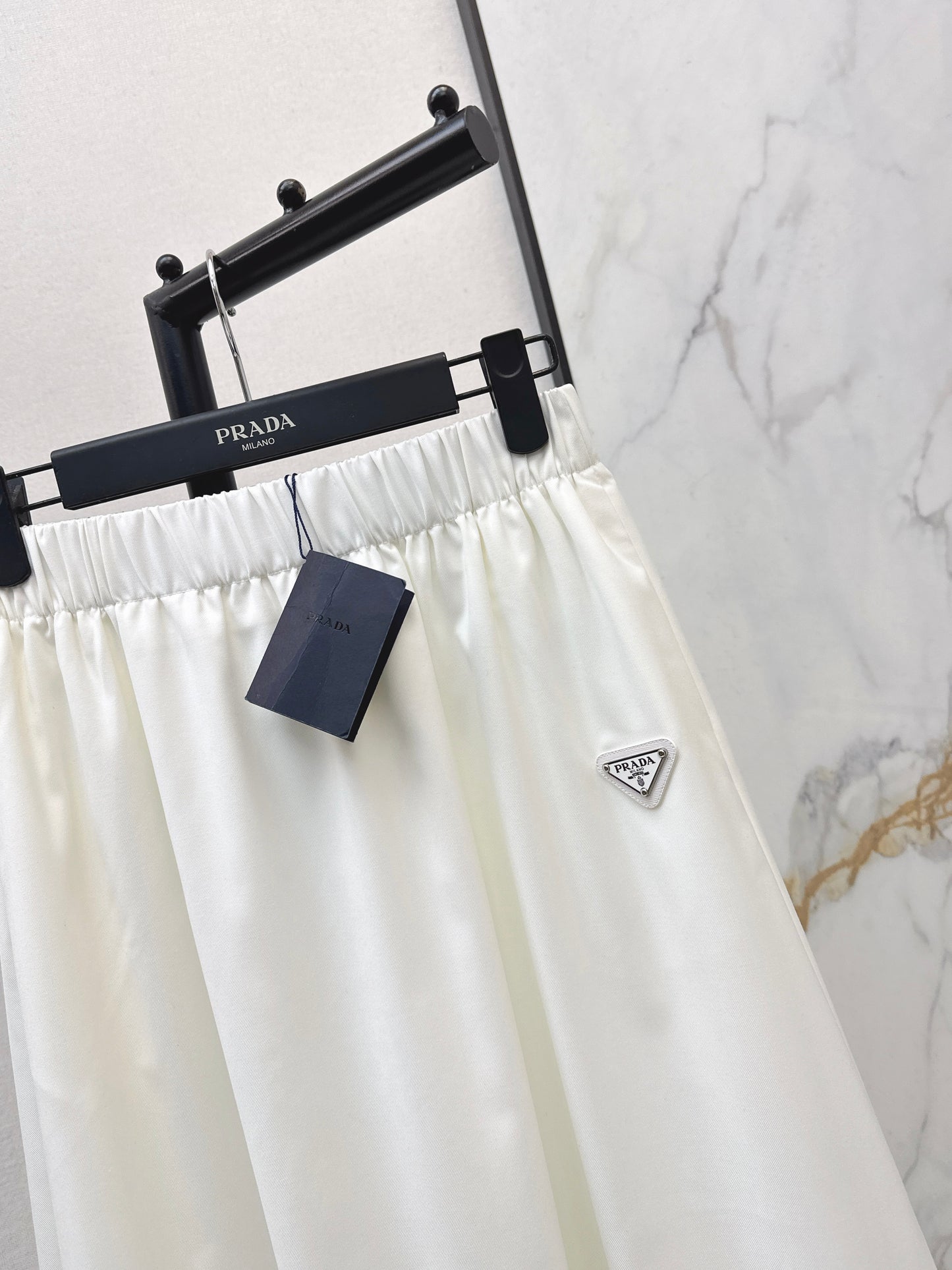 Pra NEW pleated skirts