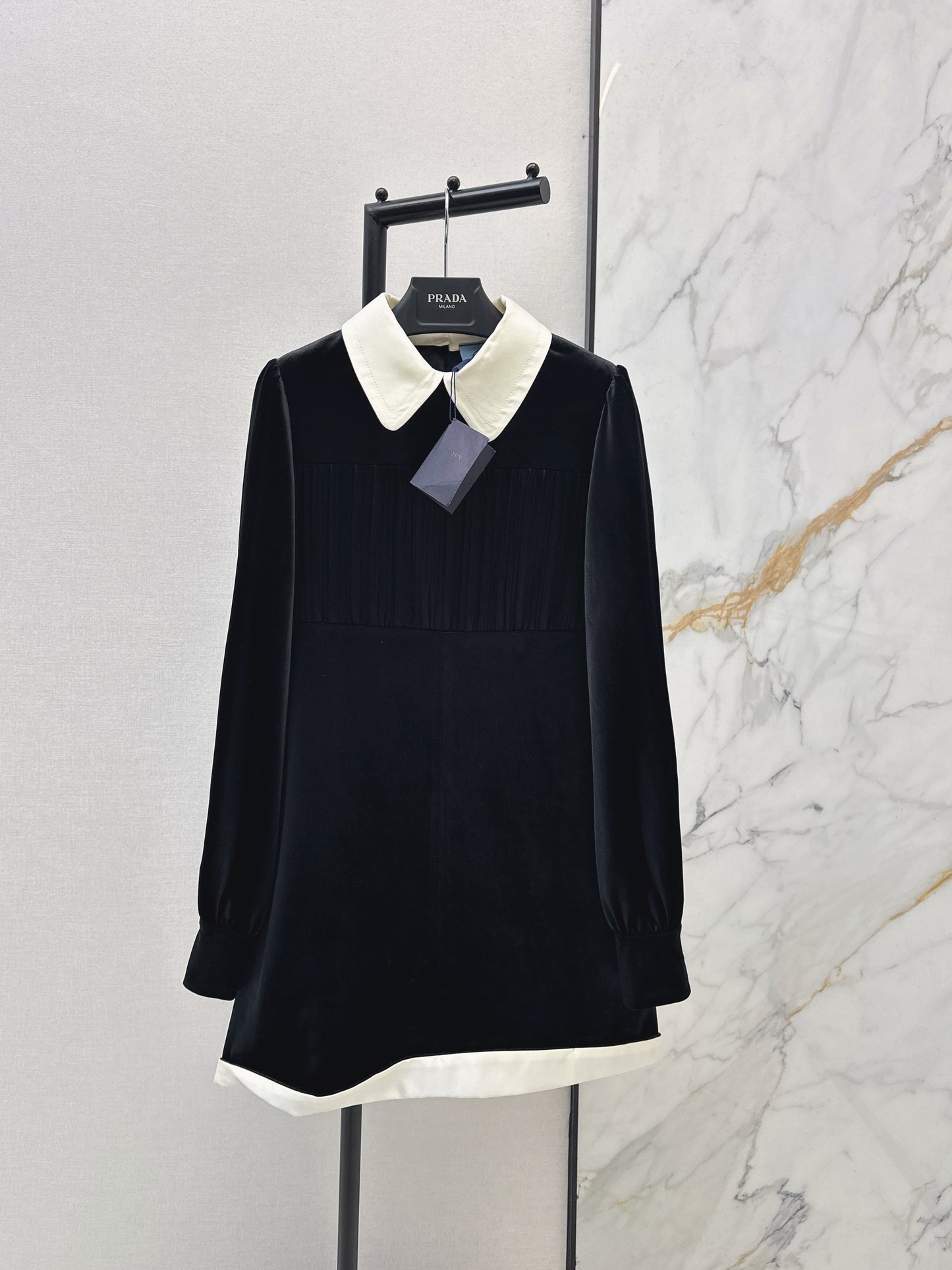 Pra NEW velvet dress