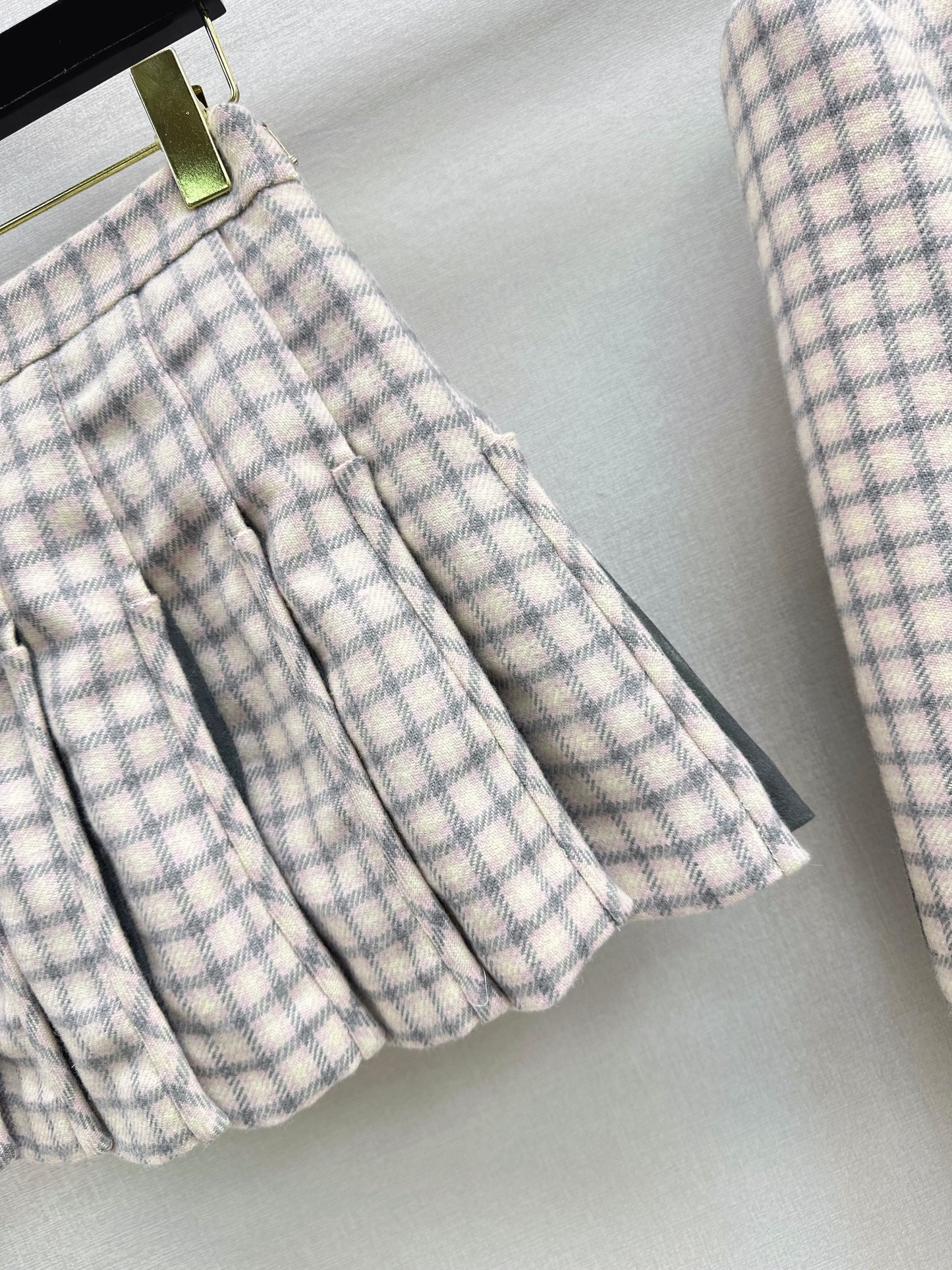 Thom NEW pleated skirts