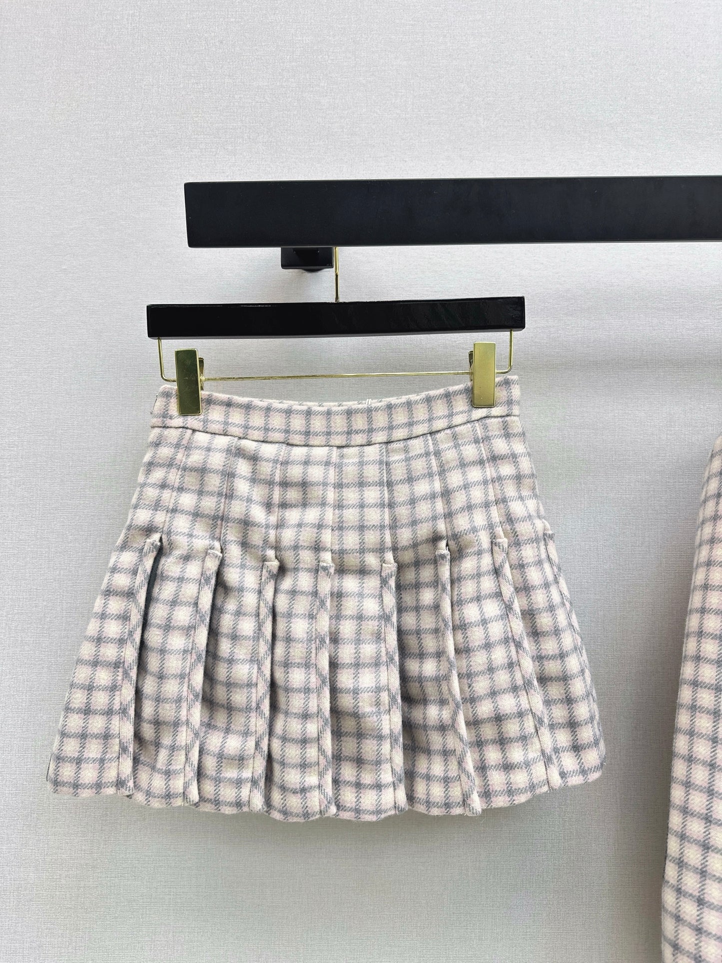 Thom NEW pleated skirts