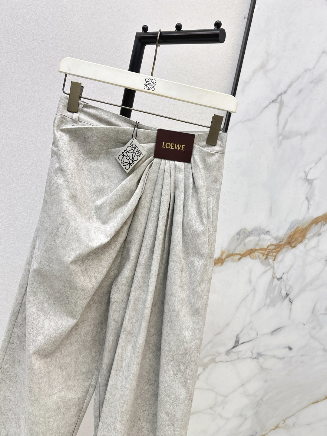 Loe NEW crinkled pants