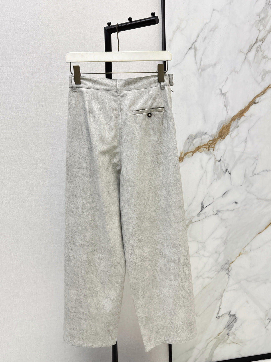 Loe NEW crinkled pants