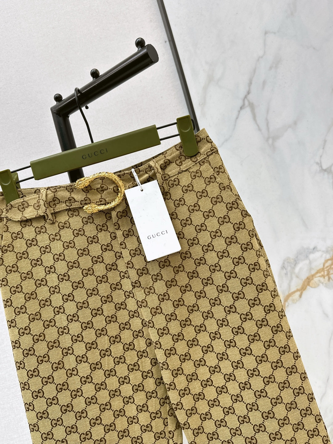 Guc NEW  jacquard pants with belted