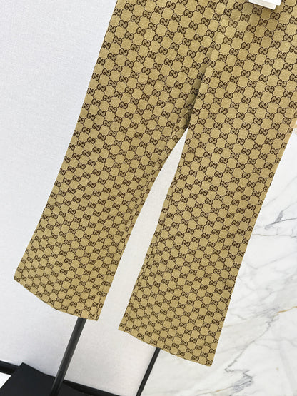 Guc NEW  jacquard pants with belted