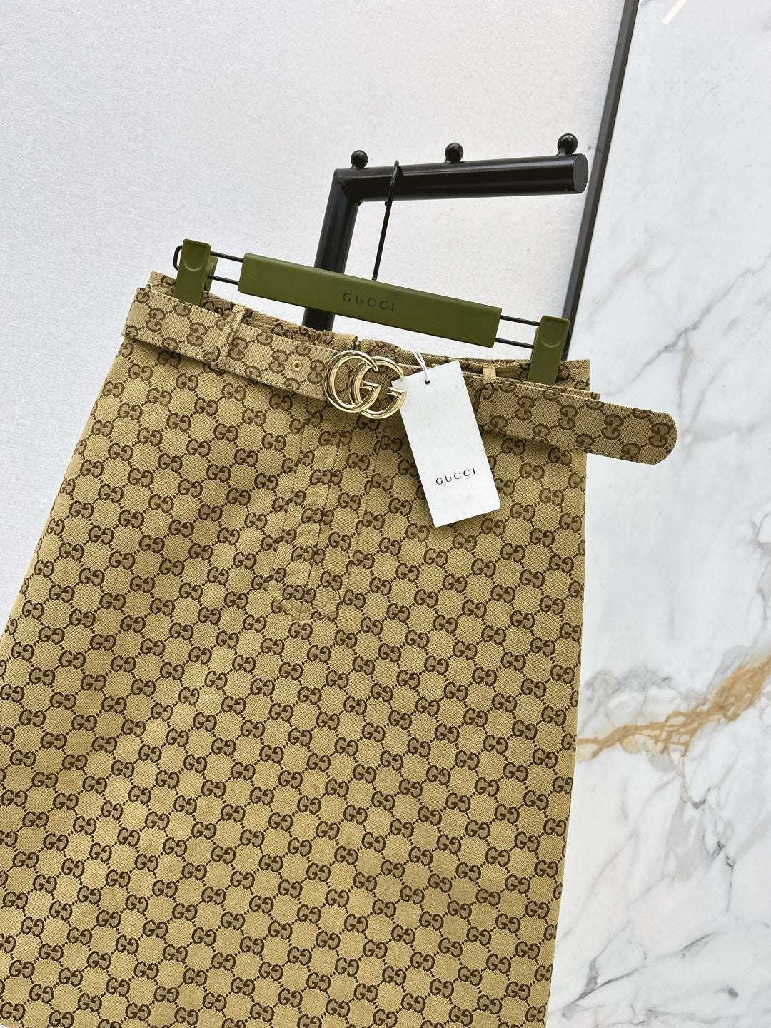 Guc NEW jacquard skirt with belted