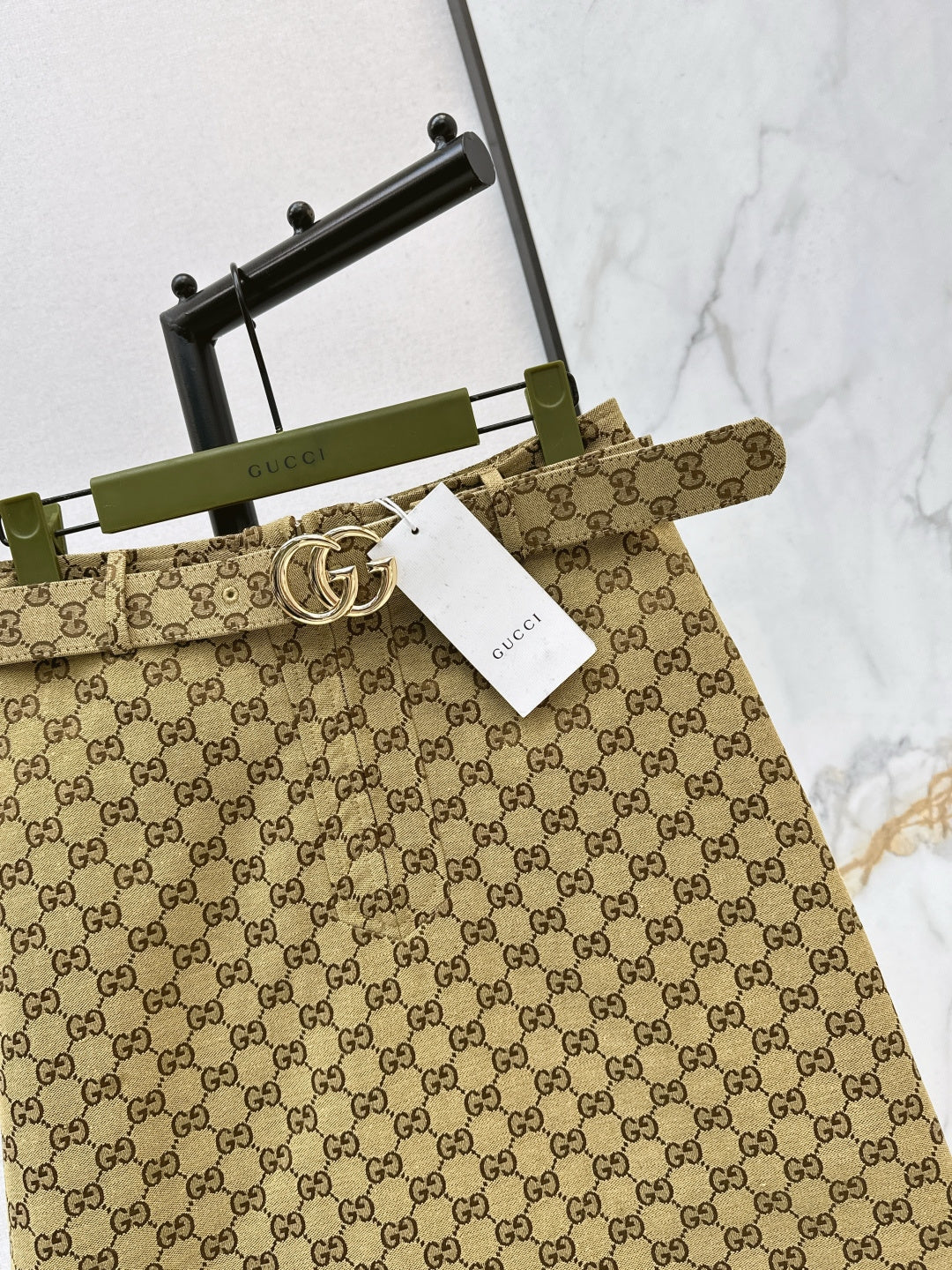 Guc NEW jacquard skirt with belted