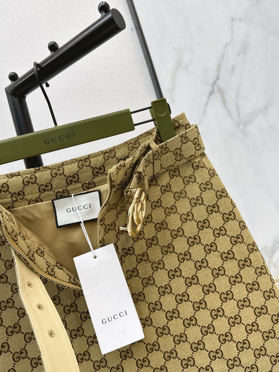 Guc NEW jacquard skirt with belted