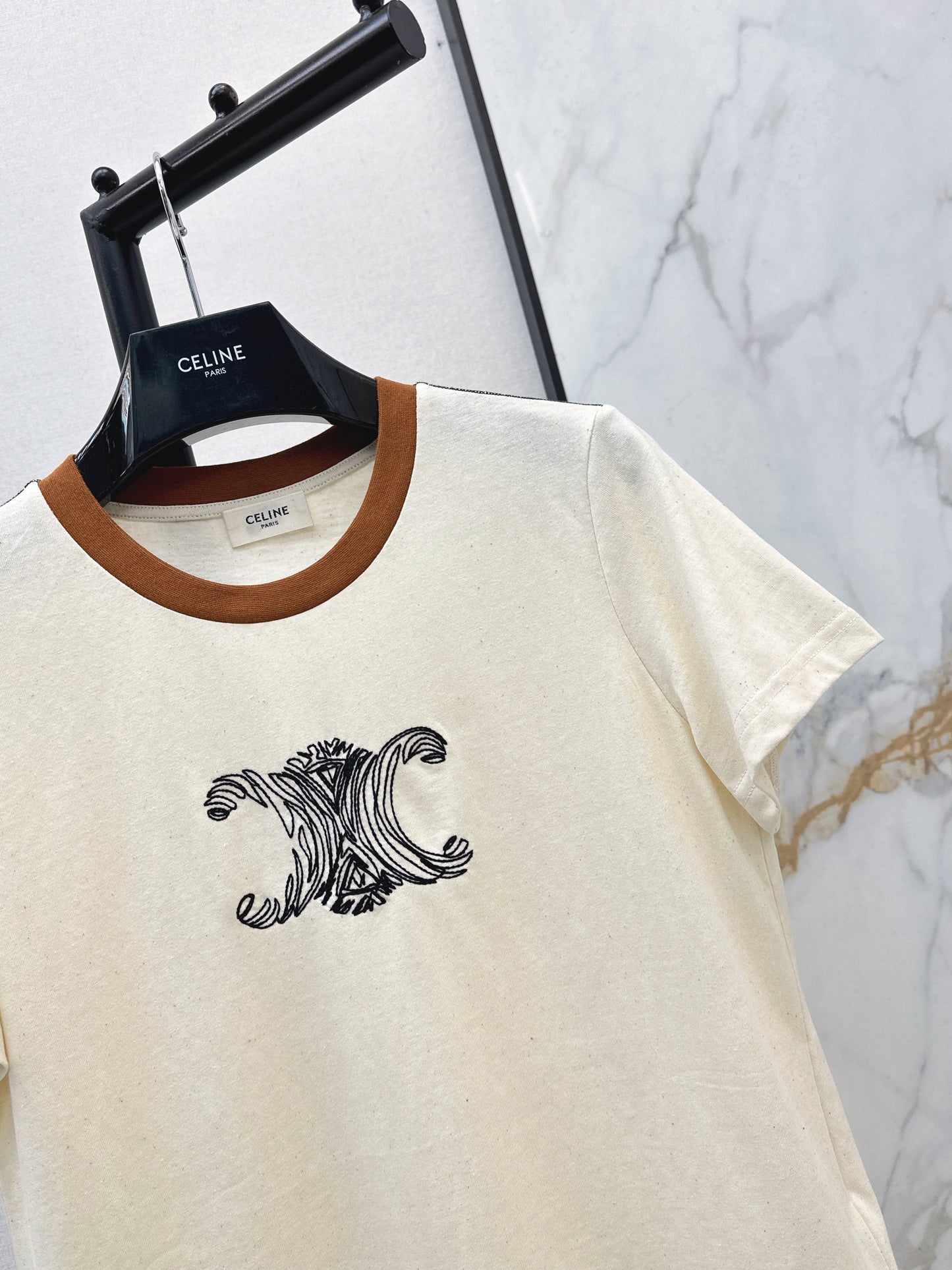 Celi NEW embroidery t-shirt