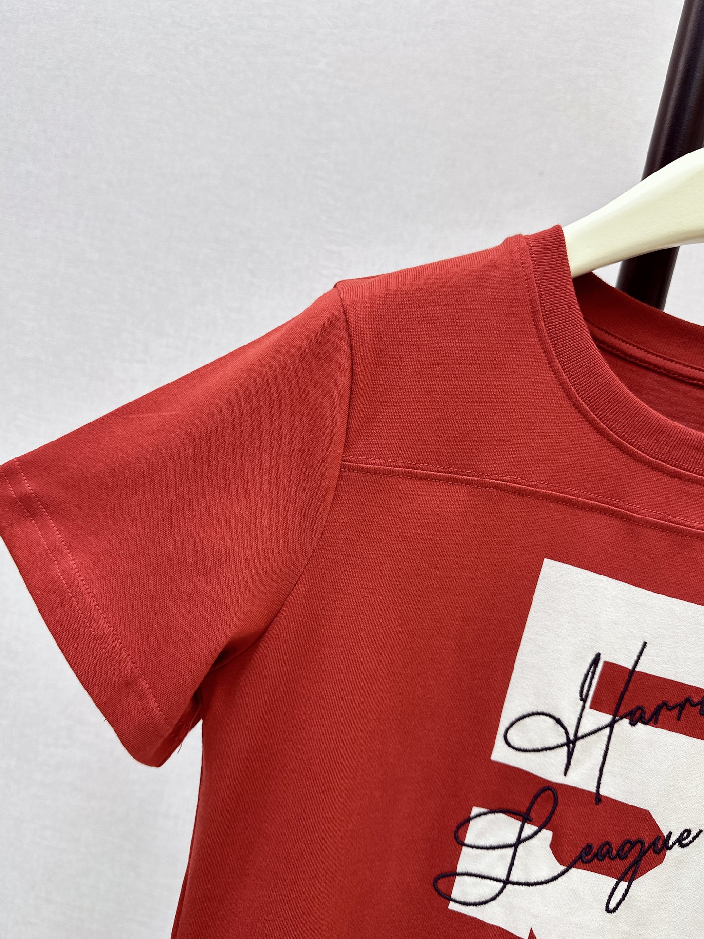 Chan NEW vintage embroidery t-shirt