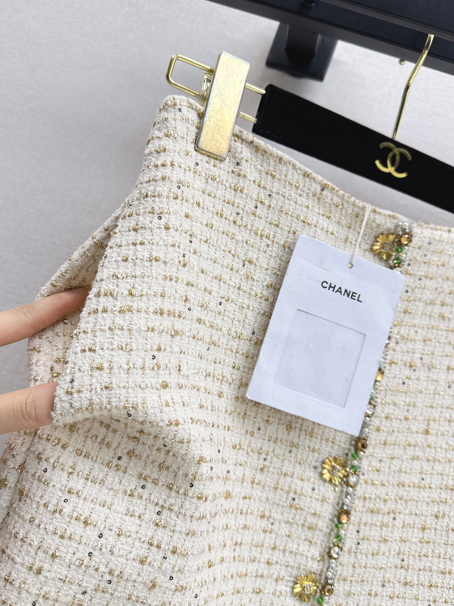 Chan NEW weed rhinestone skirts